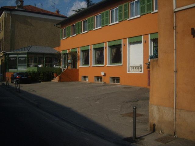 Auberge De La Vallee Francheville  Exterior foto